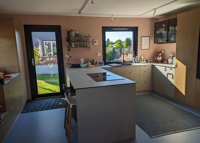 Villa, Walking Distance From Ons Willa