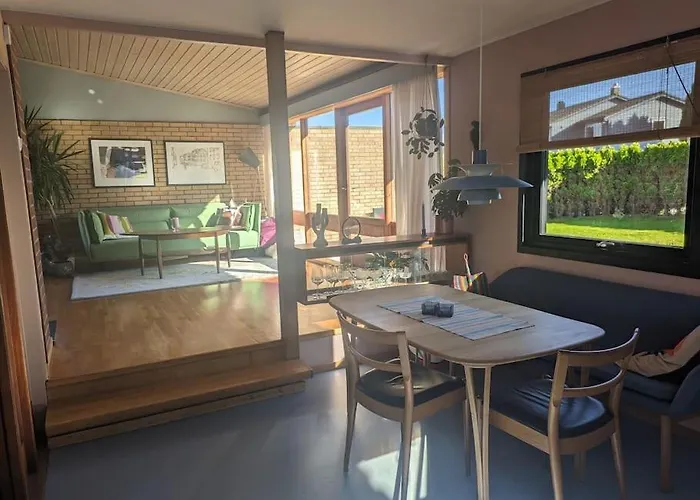 Villa, Walking Distance From Ons Willa *