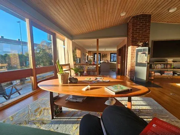 Villa, Walking Distance From Ons *